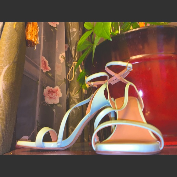 🌿Call It Spring - Vegan Pastel High Heels NWT - Picture 8 of 8